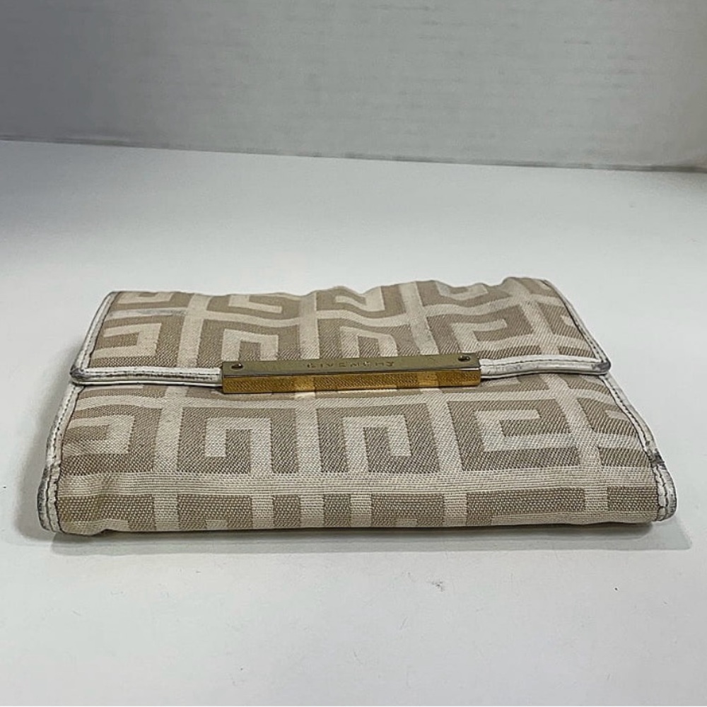 Givenchy Wallet - Picture 12 of 14